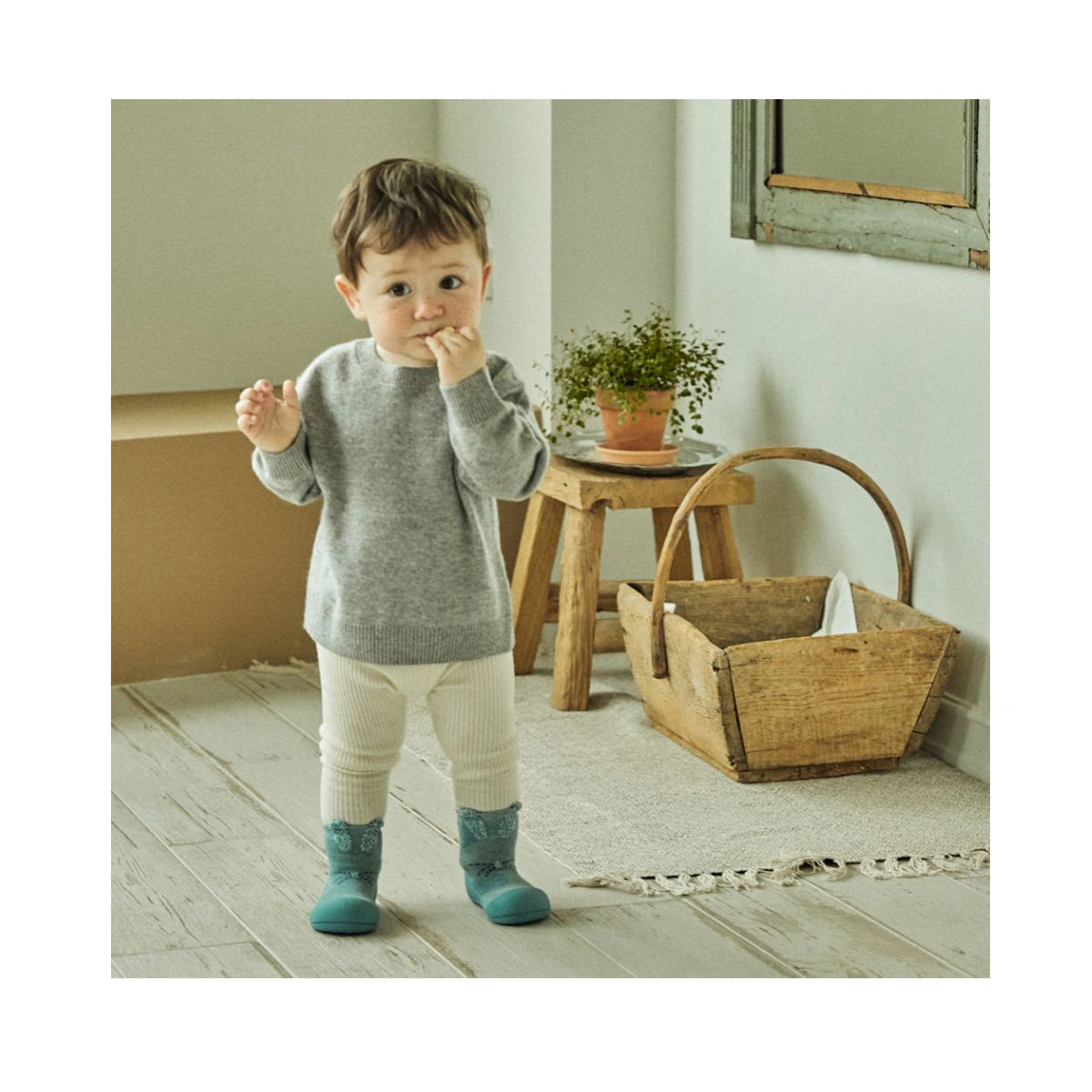 Attipas Talla 22.5 Rabbit Mint