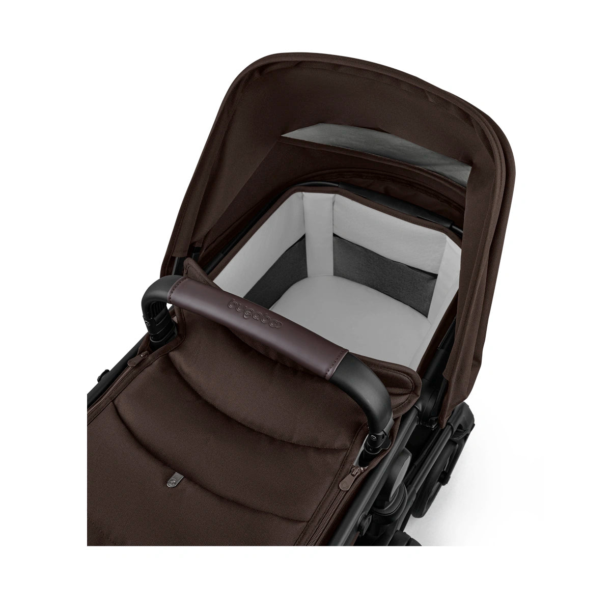 Cochecito Bugaboo Fox 5 Renew con Capazo