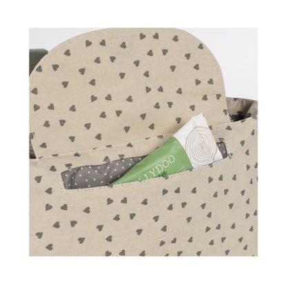 Organizador Walking Mum Corazones Poppy Musgo